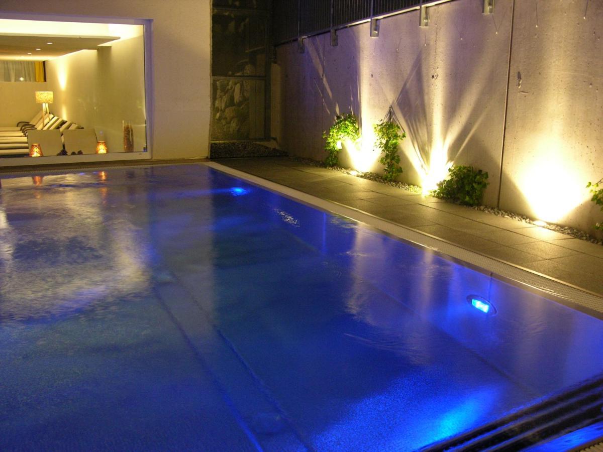 Apres Post Hotel Stuben am Arlberg Ngoại thất bức ảnh
